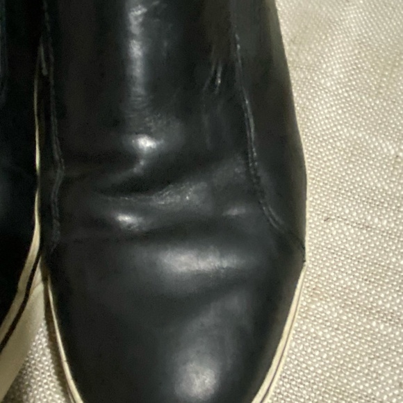 Ugg Australia  Mens Black Leather Slip-On Casual Shoes- Sz-8 - Picture 14 of 16